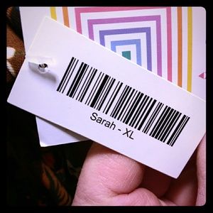 XL Lularoe Sarah - Brand New with Tags